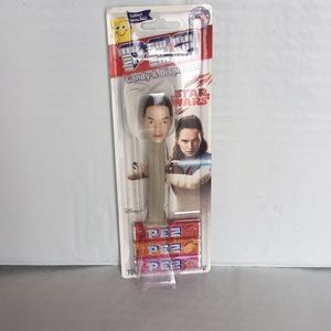 ❤️3/$10)❤️Star Wars Rey PEZ dispenser